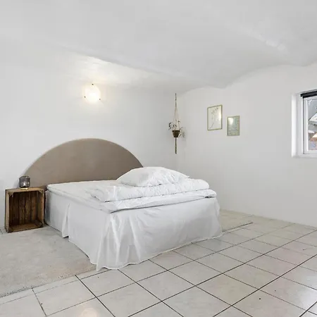 Lovely In With View *